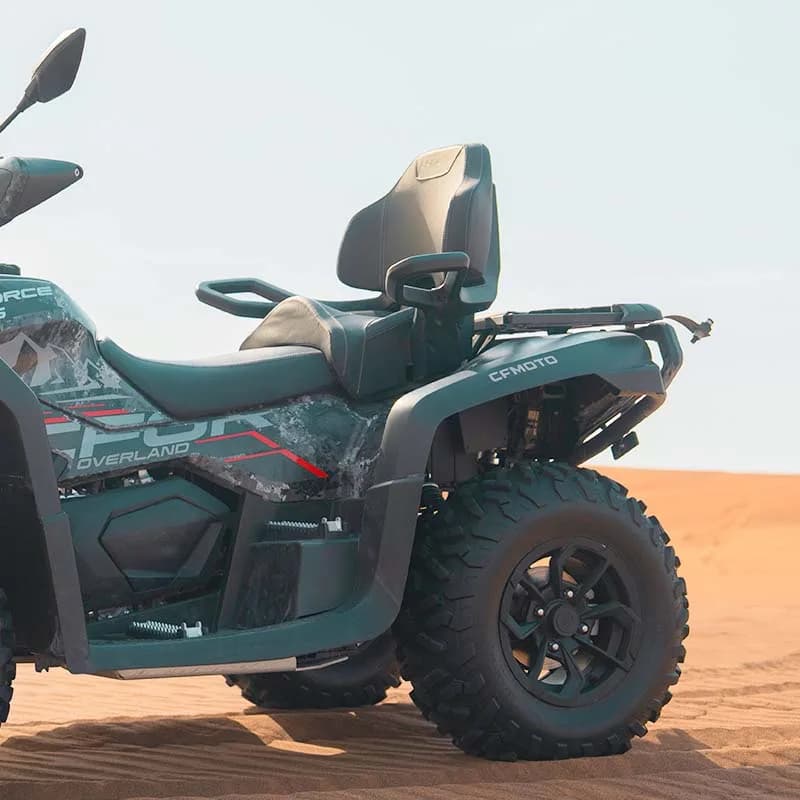CF Moto 625 automatic quad bike in the Dubai desert — photo 2