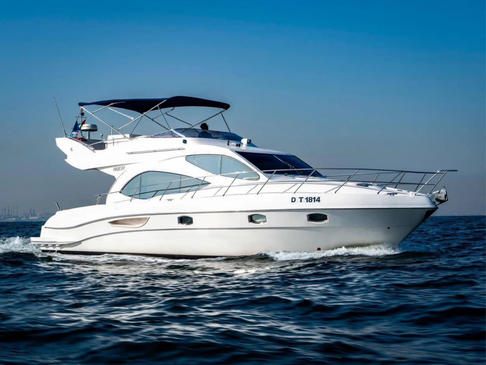 Luxury yacht Lady Mary cruising the Dubai marina waters — photo 1