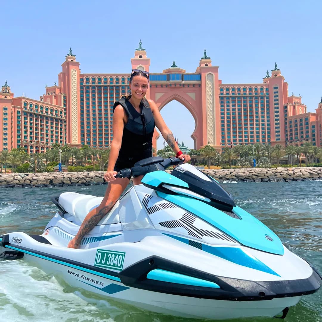 Yamaha VX 1050 jet ski with the Dubai skyline behind